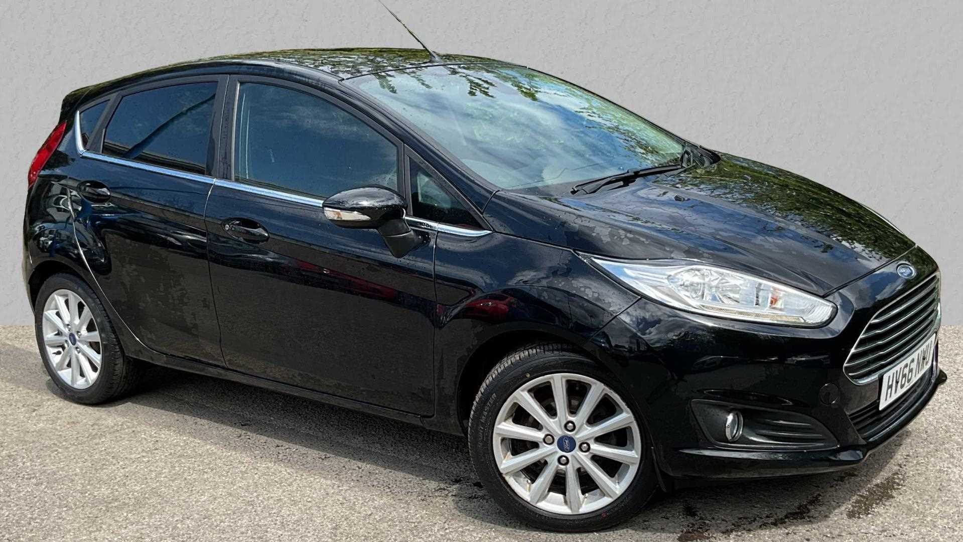 Main listing image - Ford Fiesta