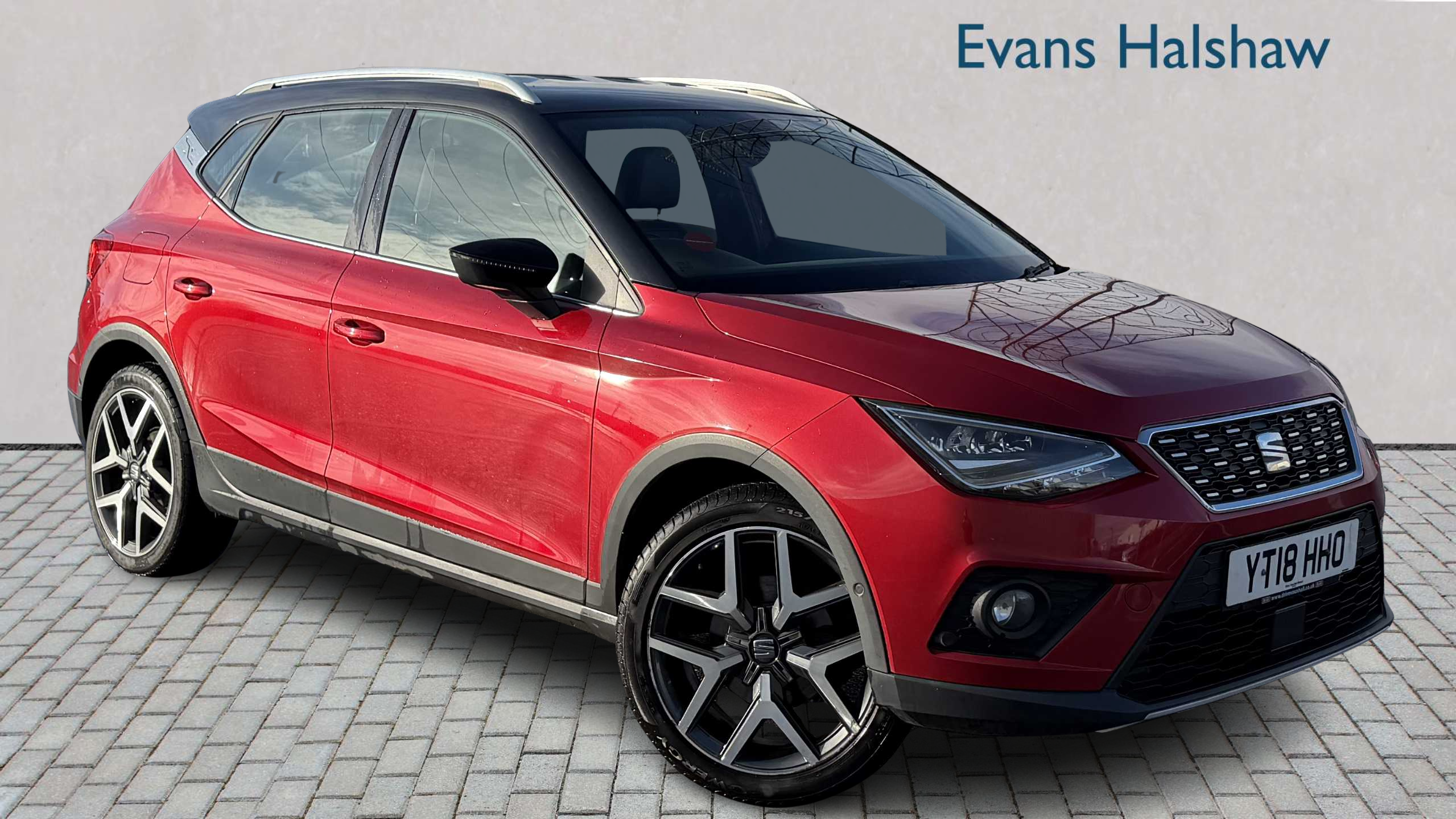 Main listing image - SEAT Arona