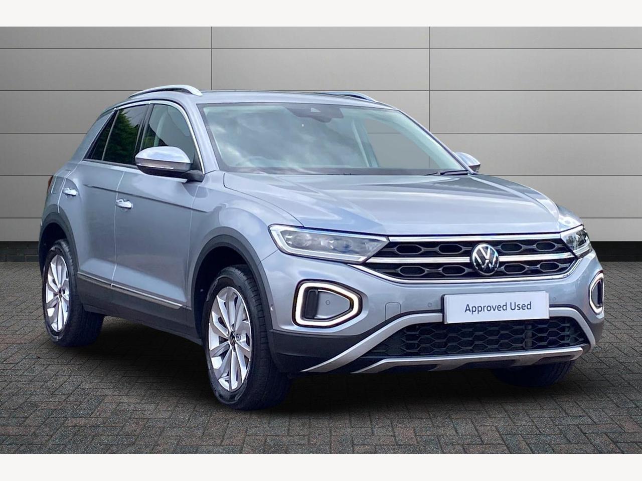 Main listing image - Volkswagen T-Roc