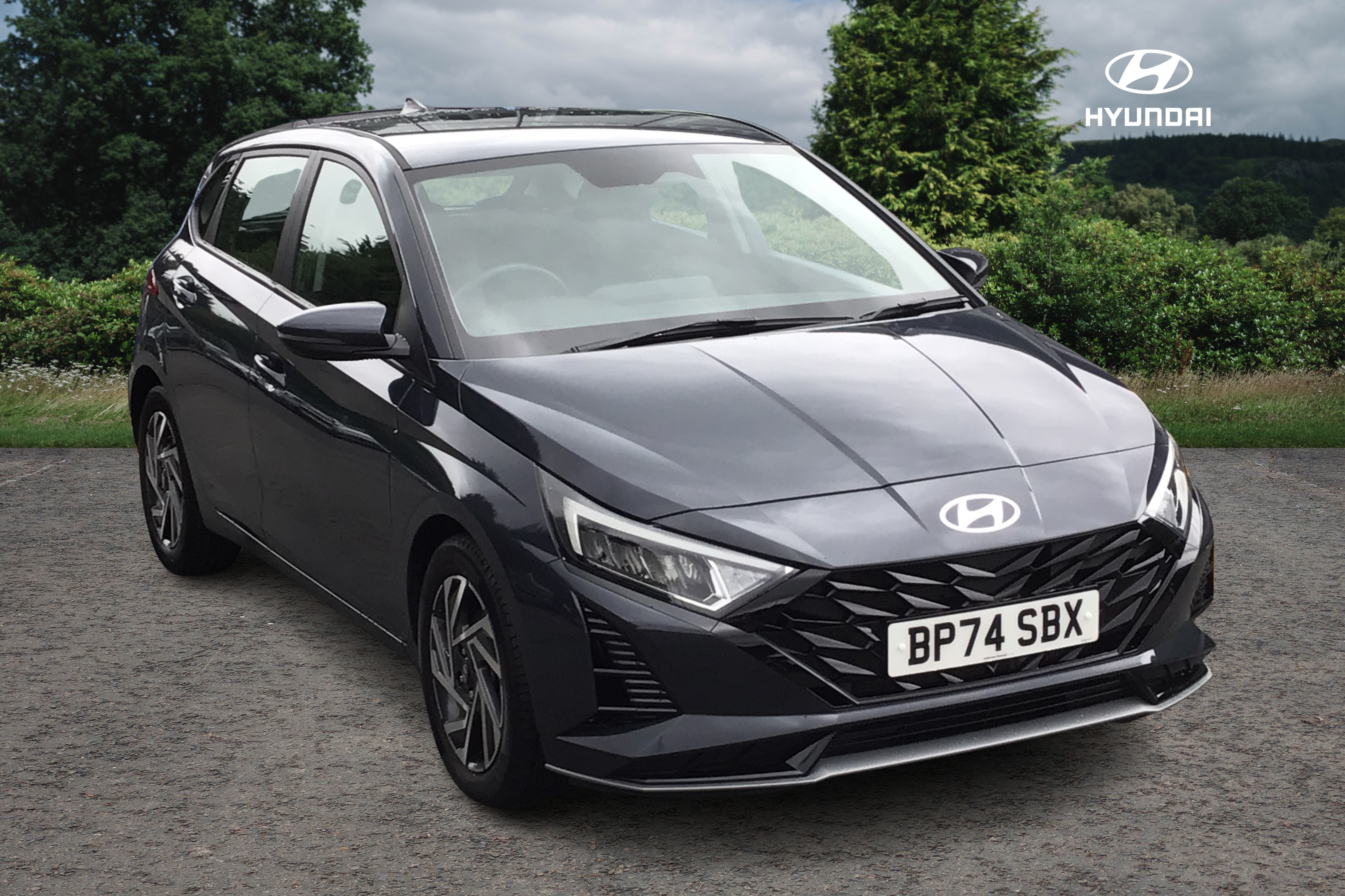 Main listing image - Hyundai i20