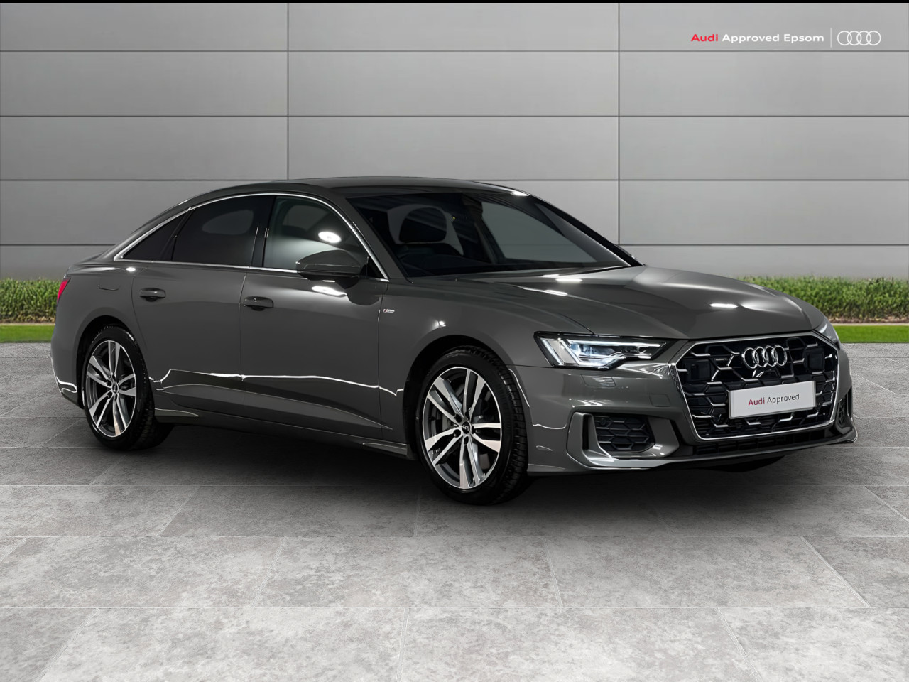 Main listing image - Audi A6