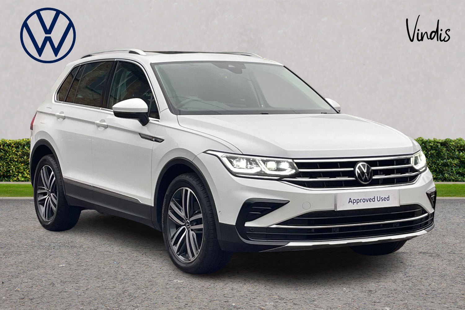 Main listing image - Volkswagen Tiguan