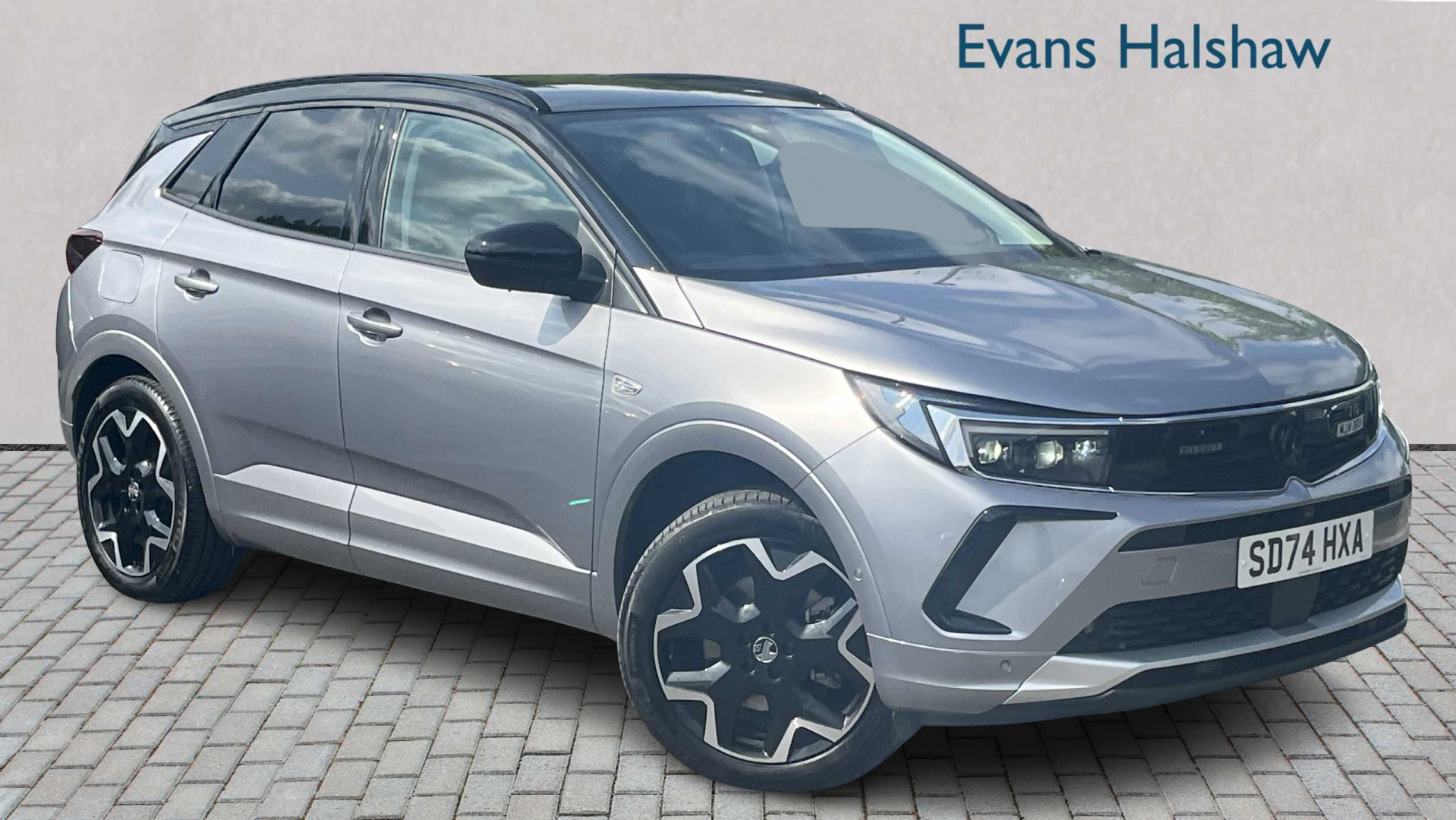 Main listing image - Vauxhall Grandland