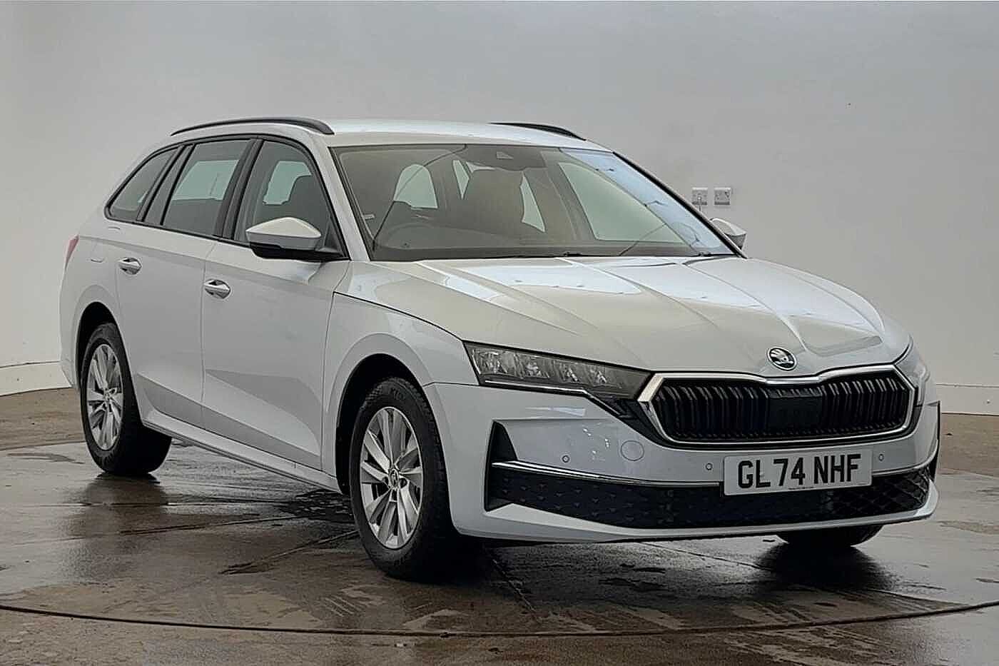 Main listing image - Skoda Octavia Estate