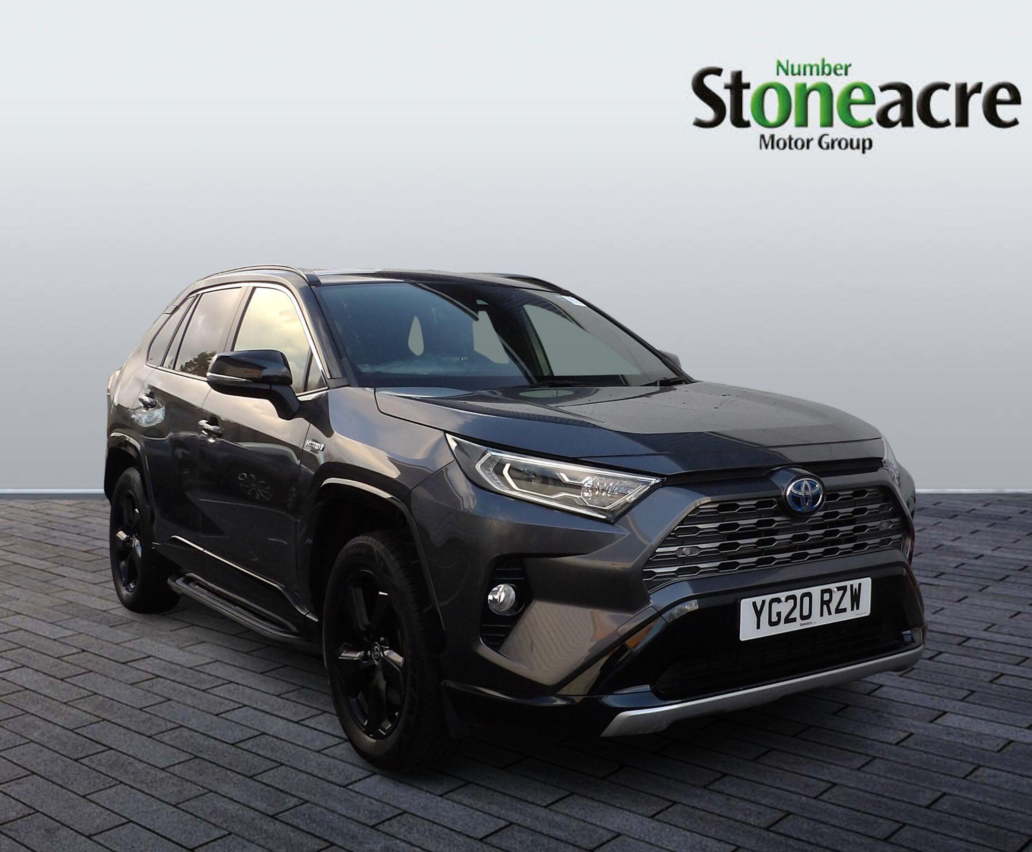 Main listing image - Toyota RAV4