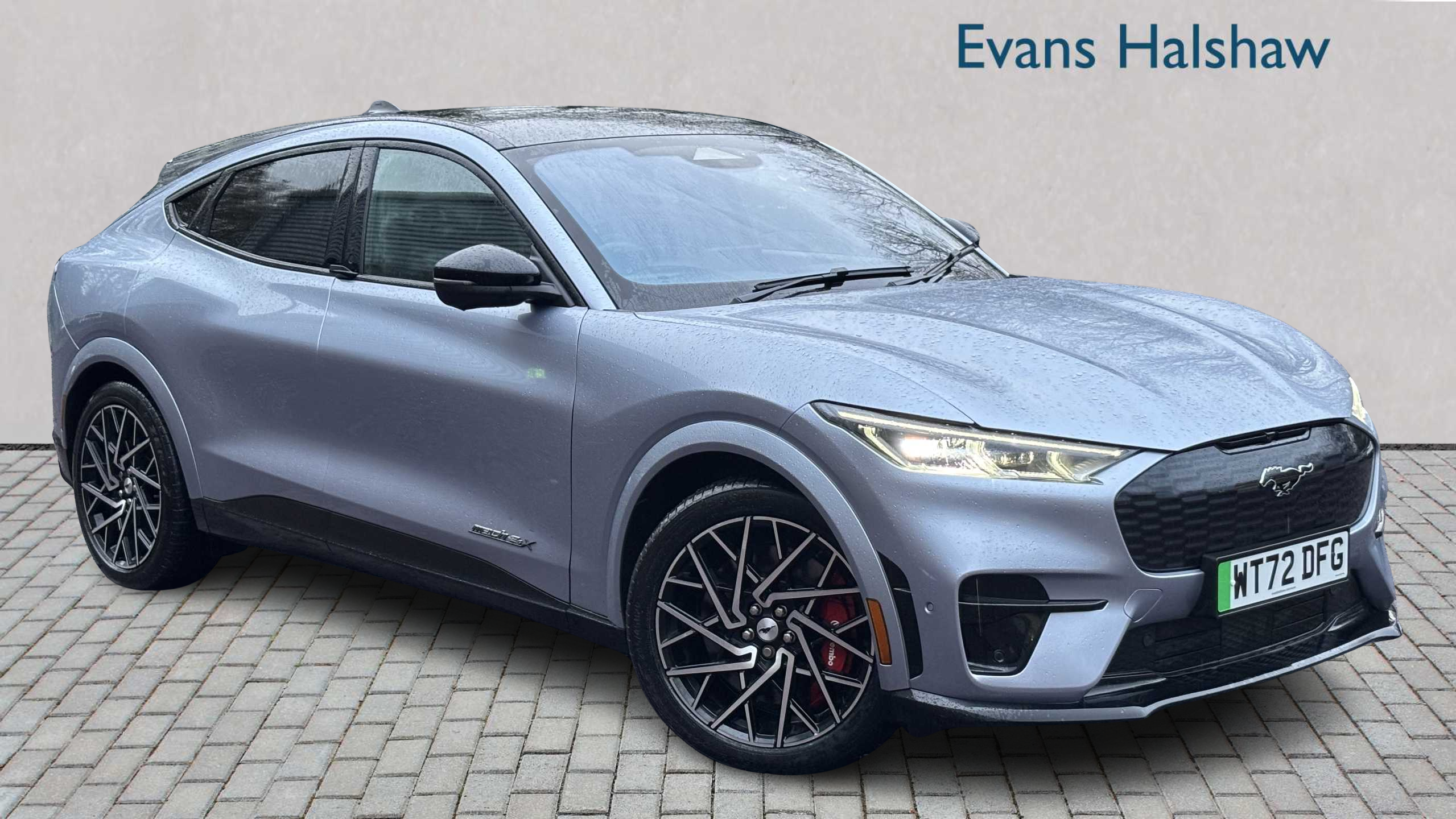 Main listing image - Ford Mustang Mach-E