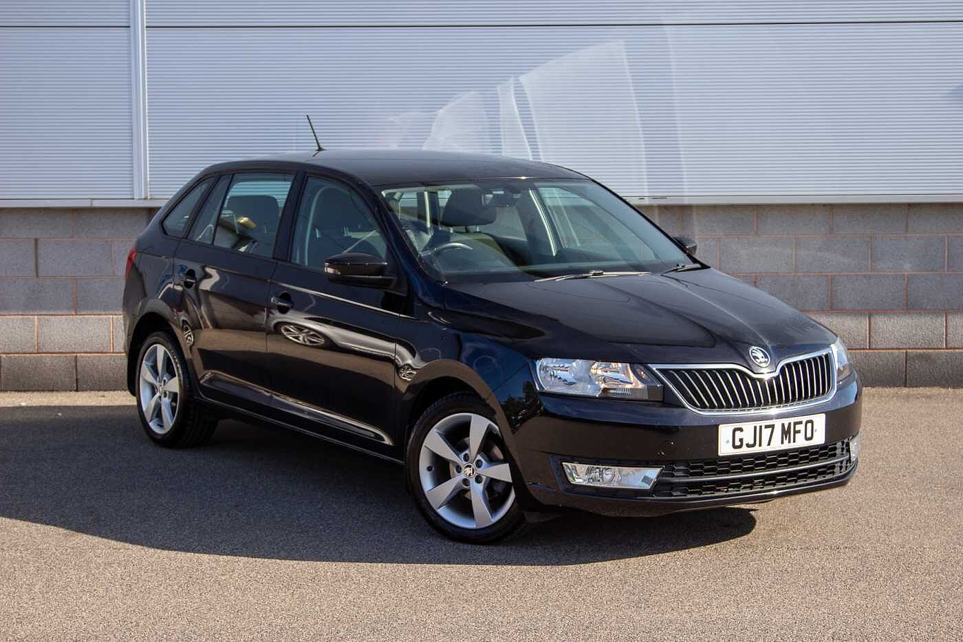 Main listing image - Skoda Rapid Spaceback