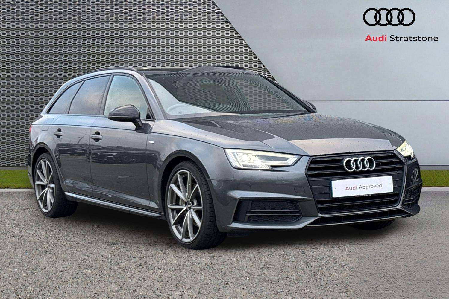Main listing image - Audi A4 Avant