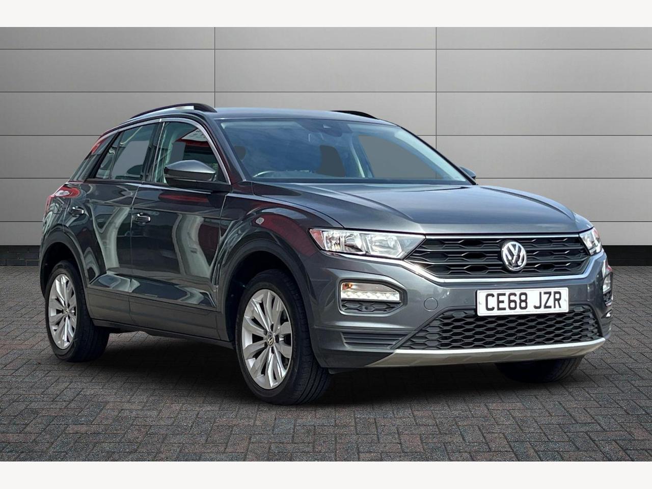 Main listing image - Volkswagen T-Roc