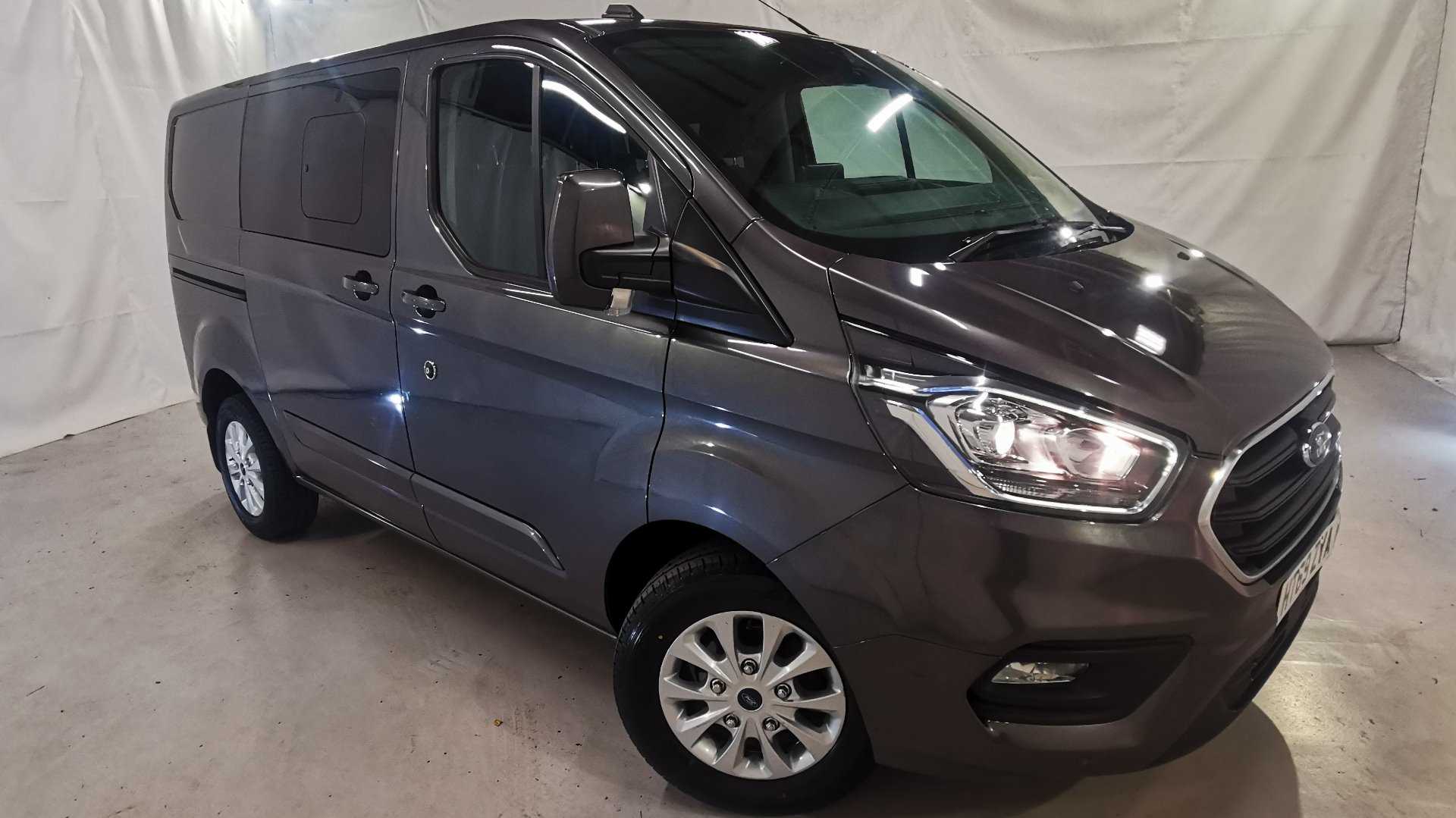 Main listing image - Ford Transit Custom