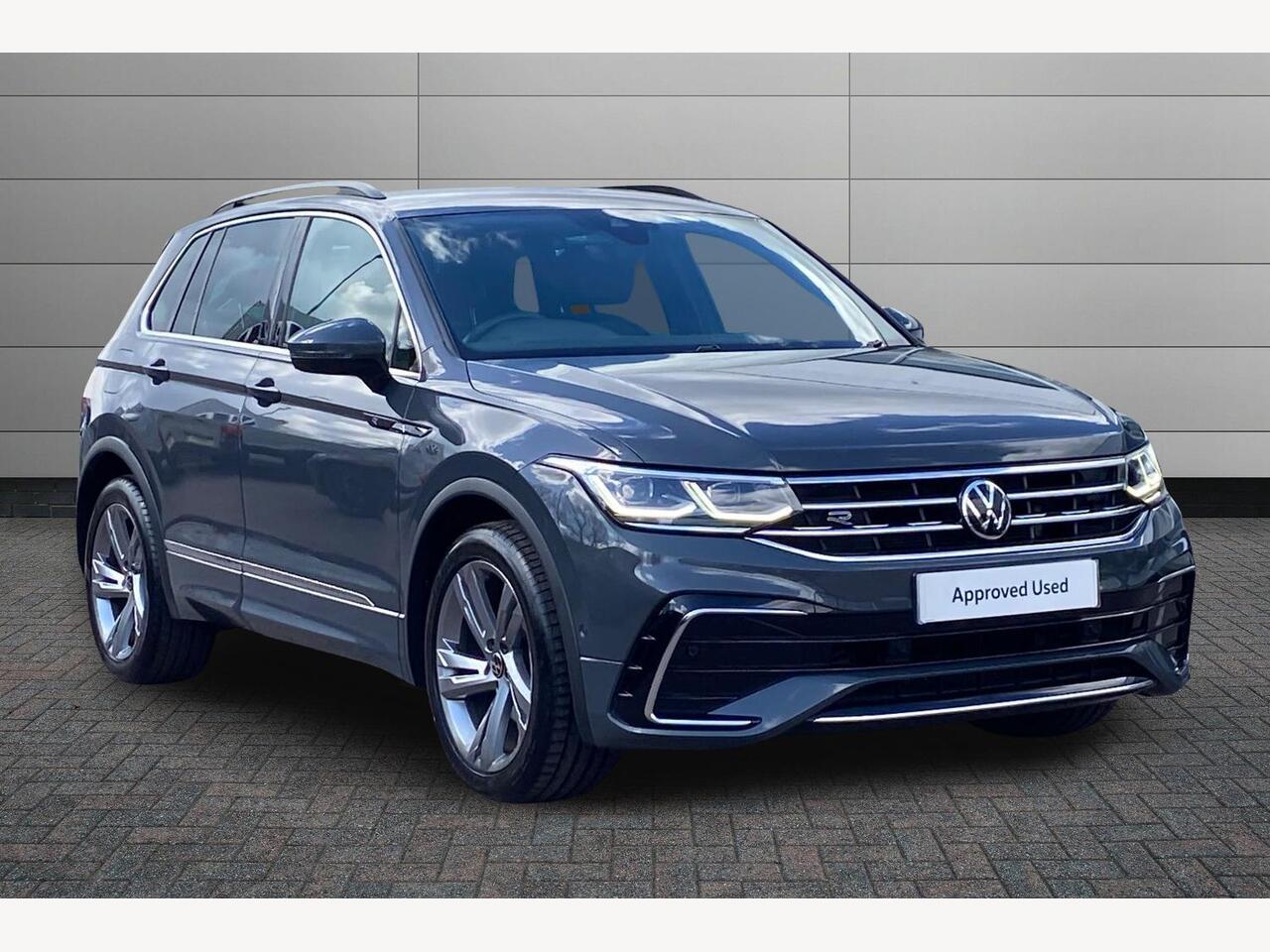 Main listing image - Volkswagen Tiguan