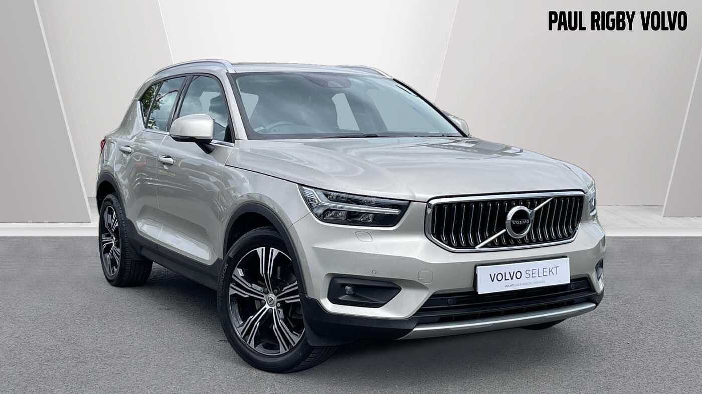 Main listing image - Volvo XC40