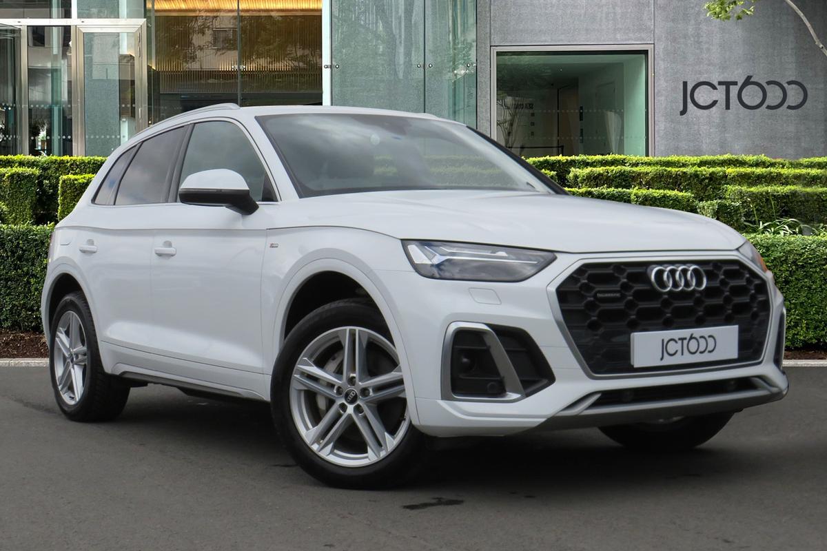 Main listing image - Audi Q5