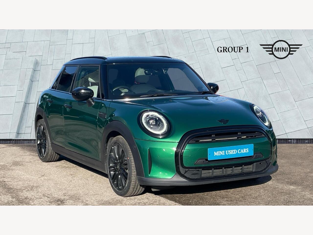 Main listing image - MINI Hatchback 5dr