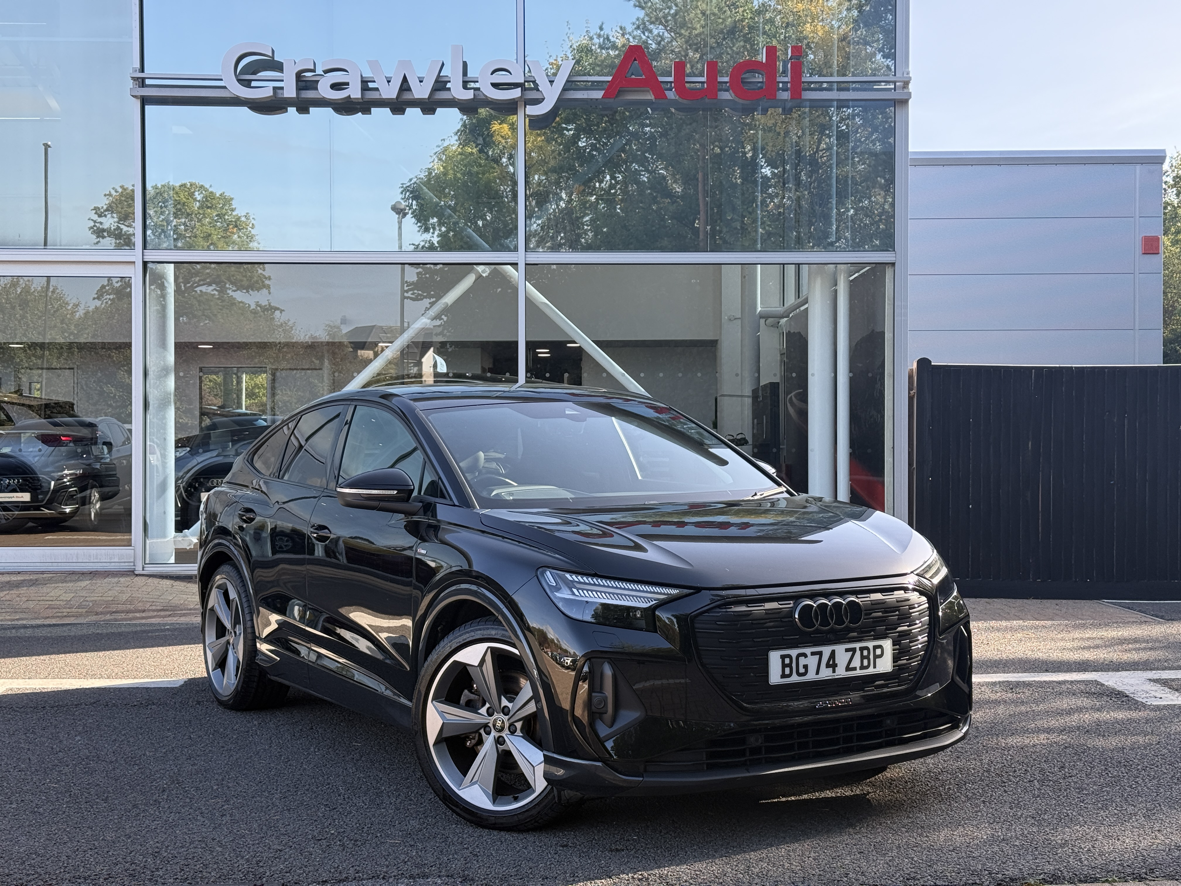 Main listing image - Audi Q4