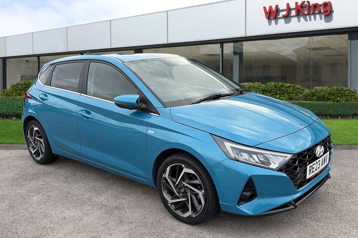 Main listing image - Hyundai i20