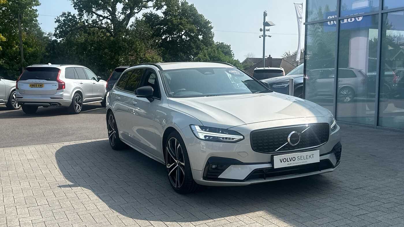 Main listing image - Volvo V90