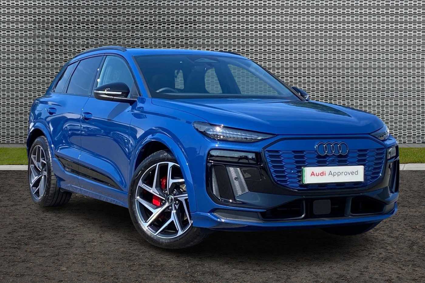 Main listing image - Audi Q6 E Tron