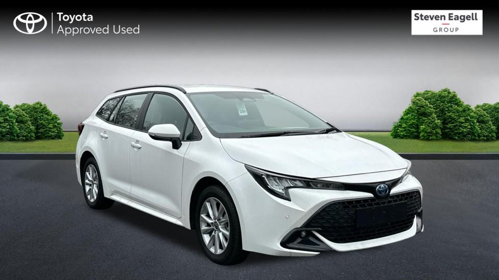 Main listing image - Toyota Corolla Touring Sport