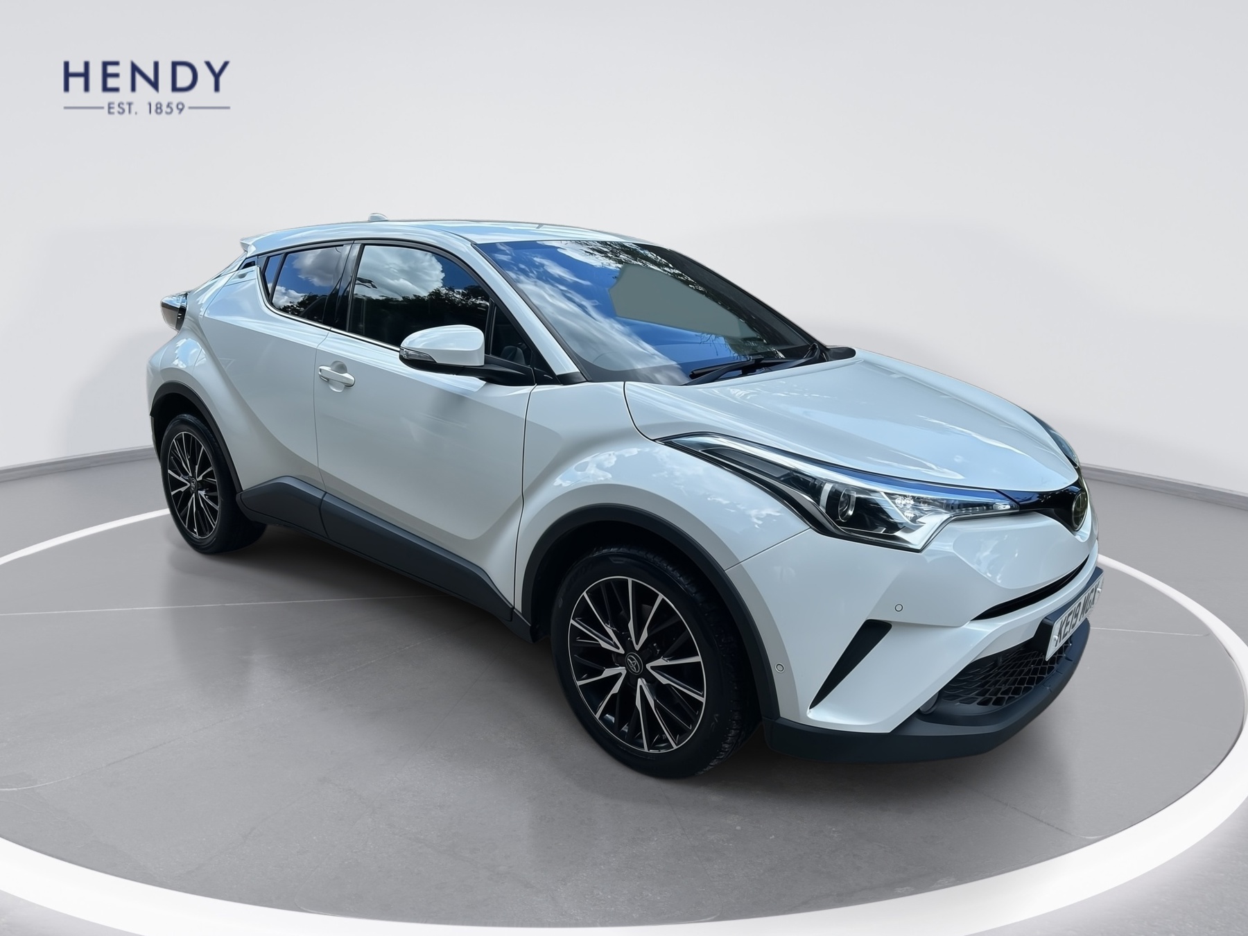 Main listing image - Toyota C-HR