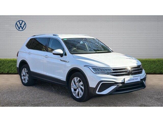 Main listing image - Volkswagen Tiguan Allspace