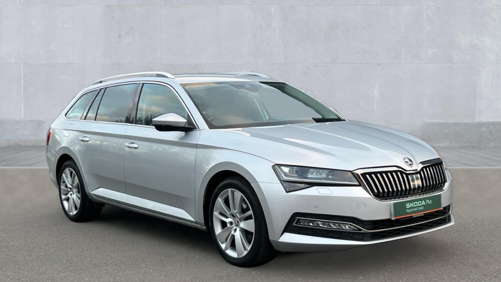 Main listing image - Skoda Superb Estate