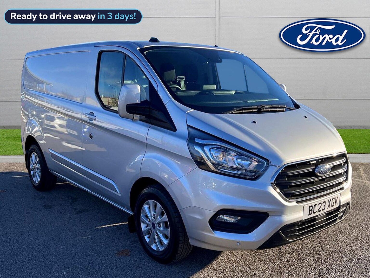 Main listing image - Ford Transit Custom