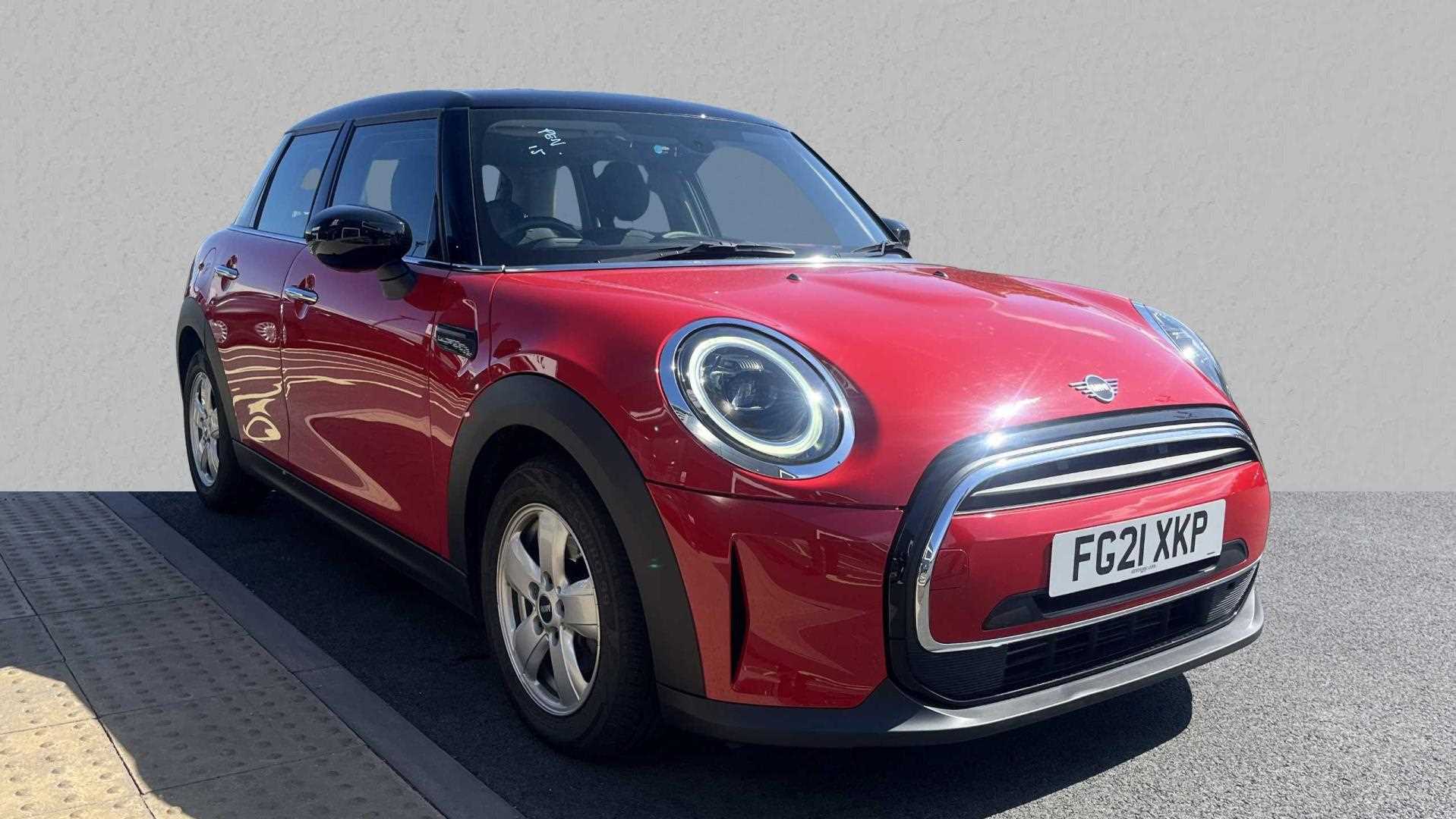 Main listing image - MINI Hatchback 5dr