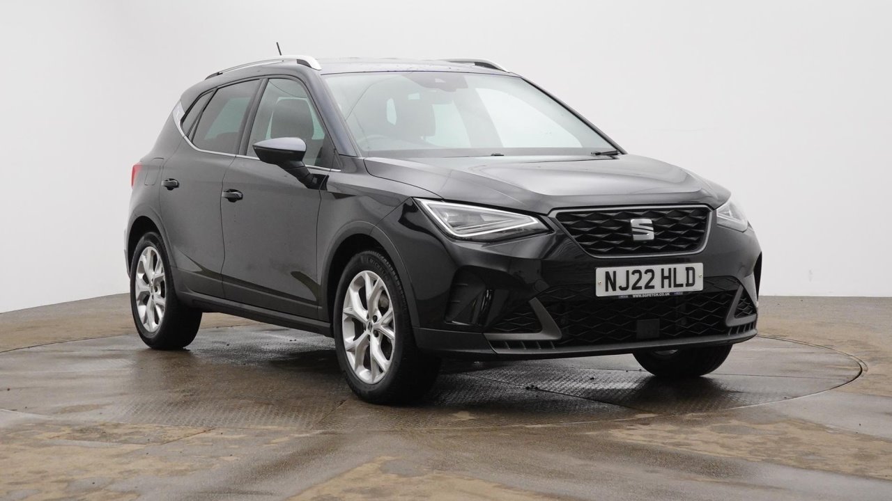 Main listing image - SEAT Arona