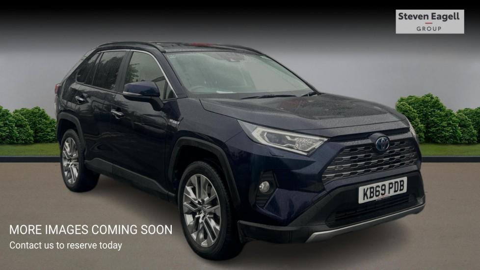 Main listing image - Toyota RAV4