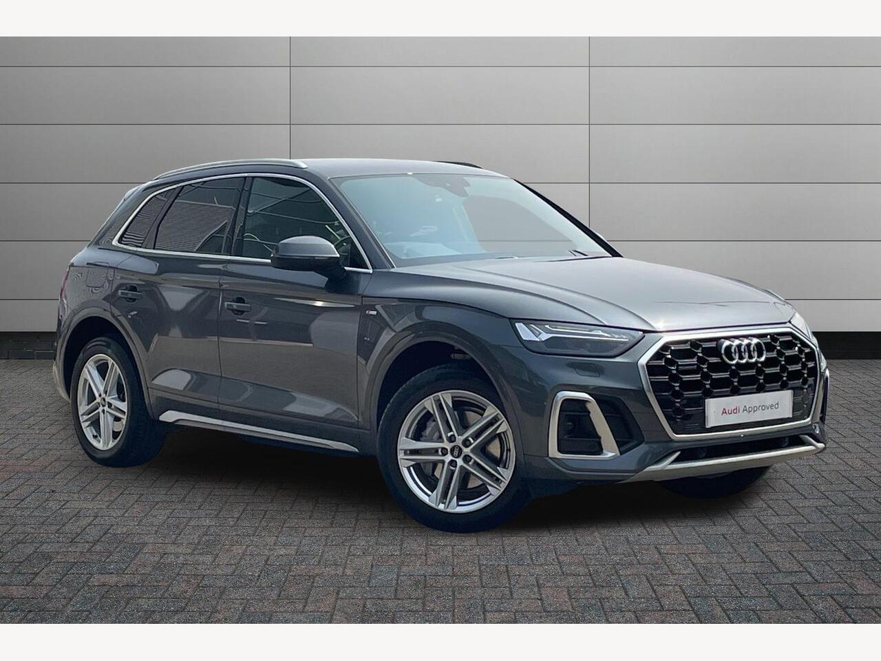 Main listing image - Audi Q5