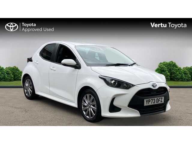 Main listing image - Toyota Yaris