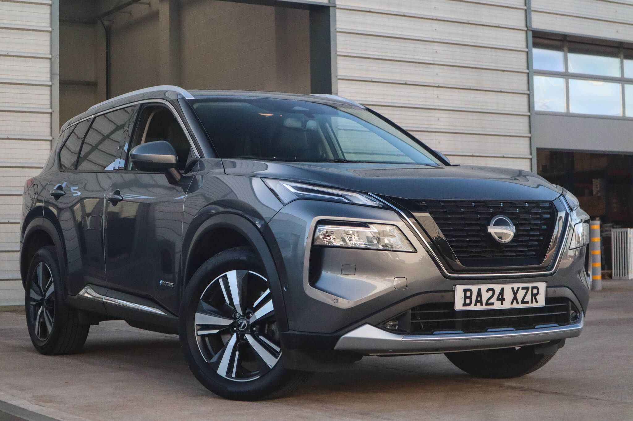 Main listing image - Nissan X-Trail