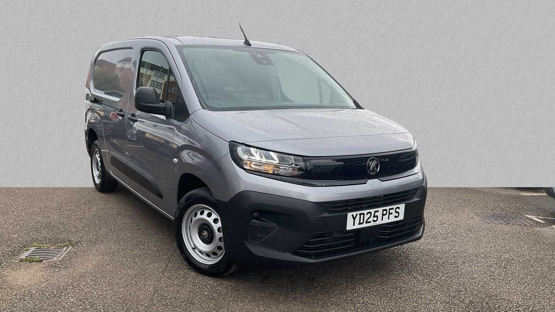 Main listing image - Vauxhall Combo Cargo