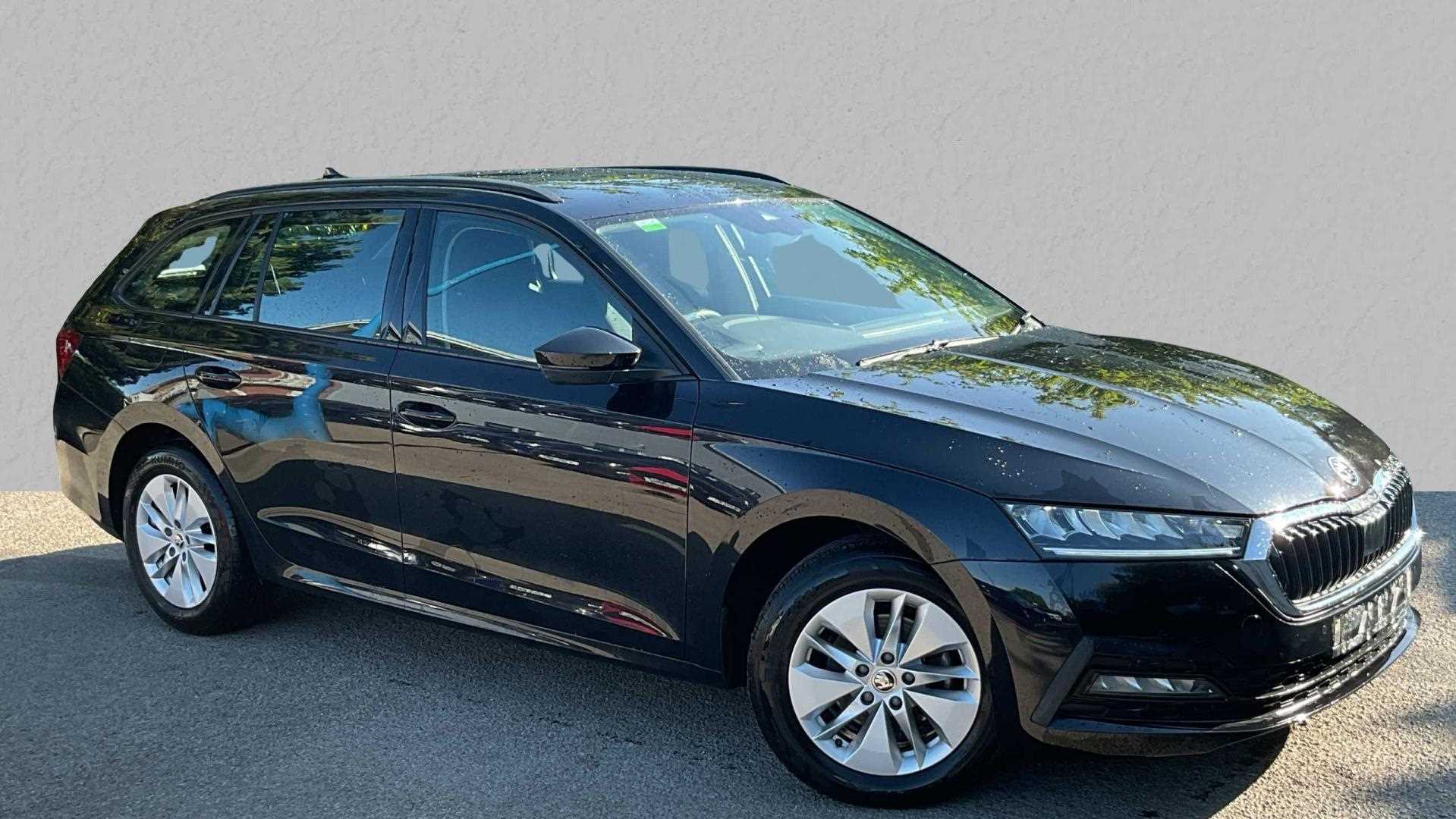 Main listing image - Skoda Octavia Estate