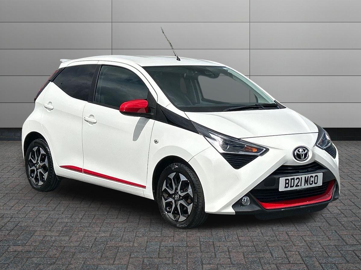 Main listing image - Toyota Aygo
