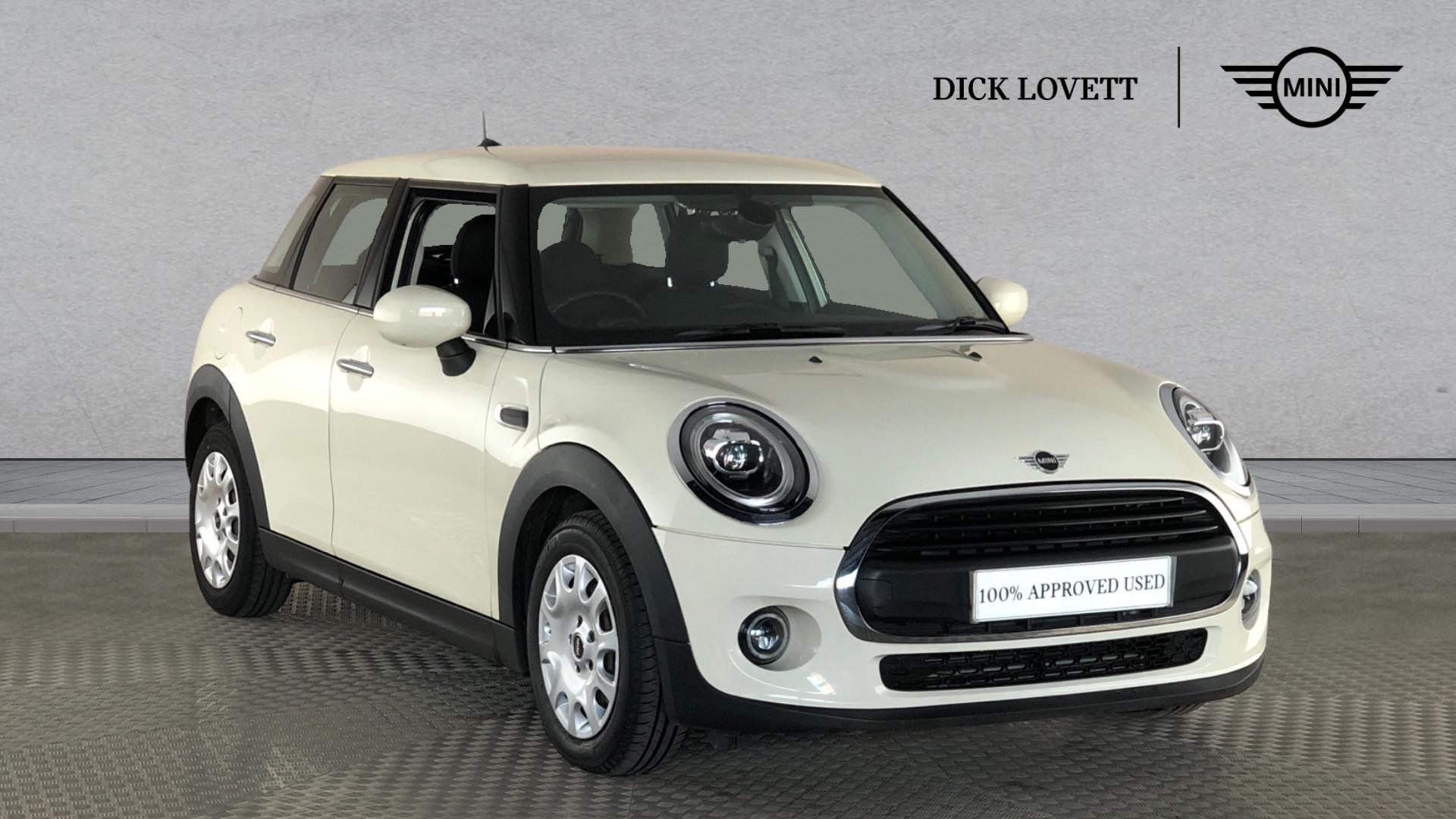 Main listing image - MINI Hatchback 5dr
