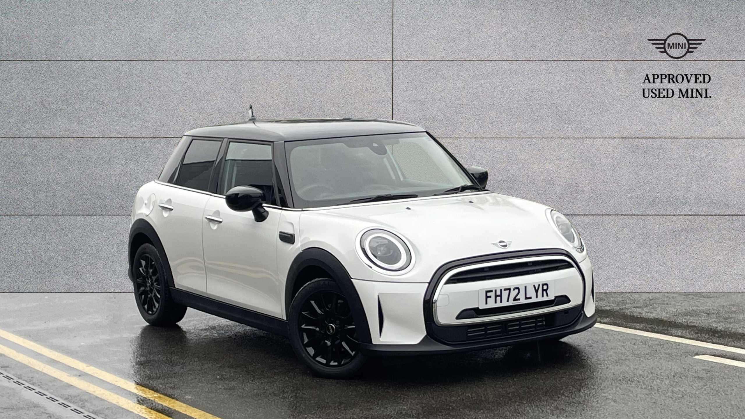 Main listing image - MINI Hatchback 5dr