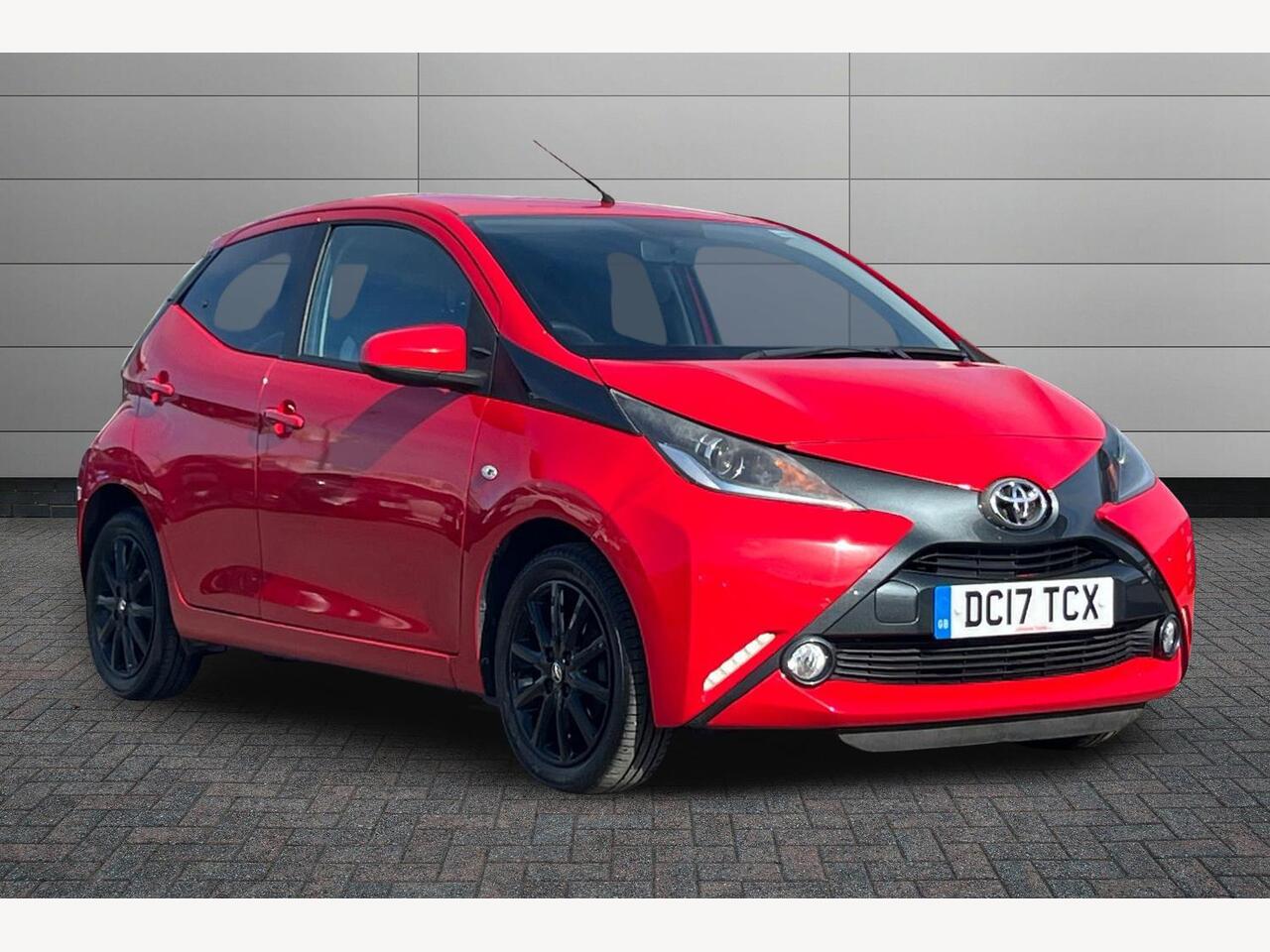 Main listing image - Toyota Aygo