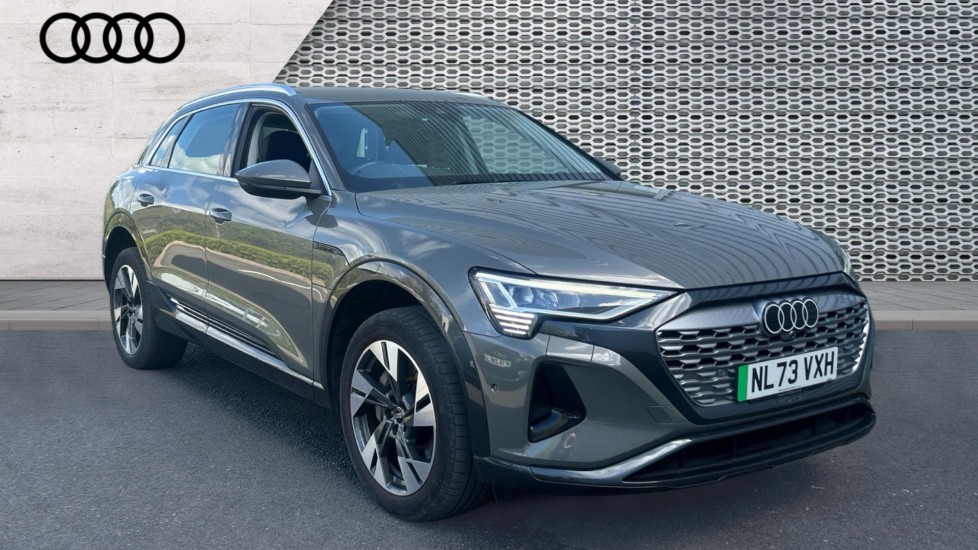 Main listing image - Audi Q8 e-tron
