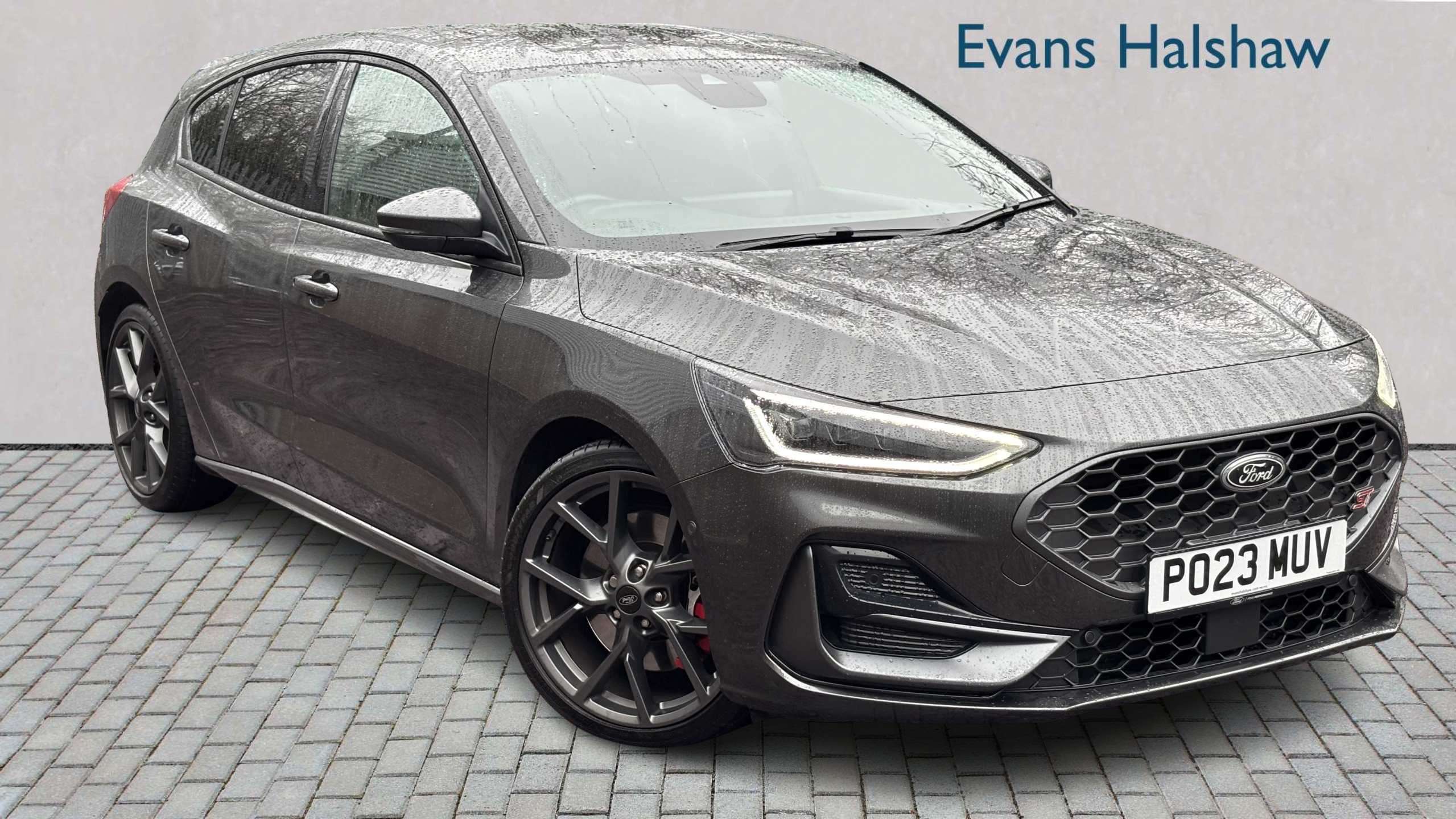 Main listing image - Ford Focus ST