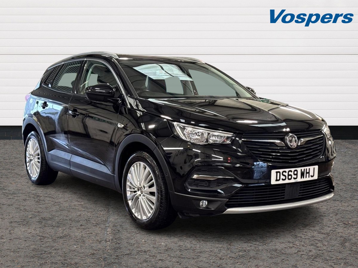 Main listing image - Vauxhall Grandland X