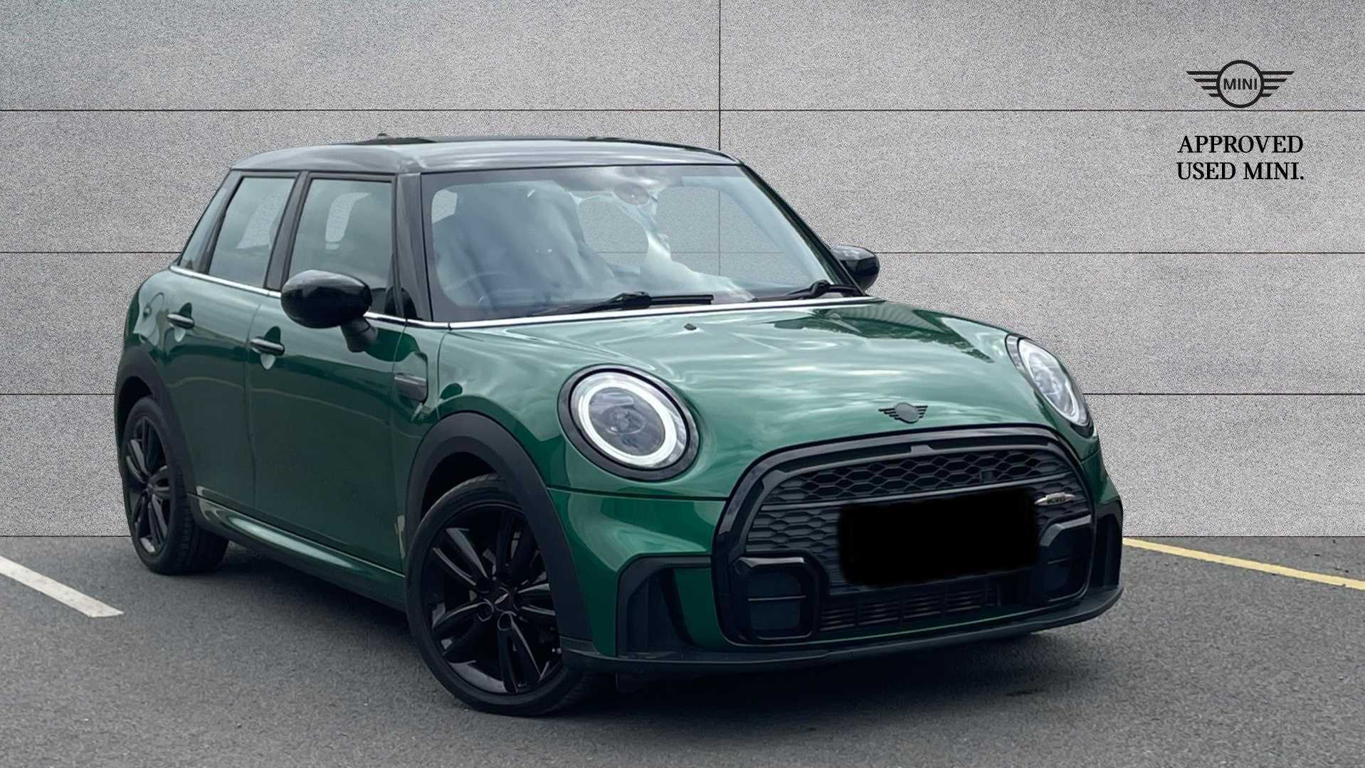 Main listing image - MINI Hatchback 5dr