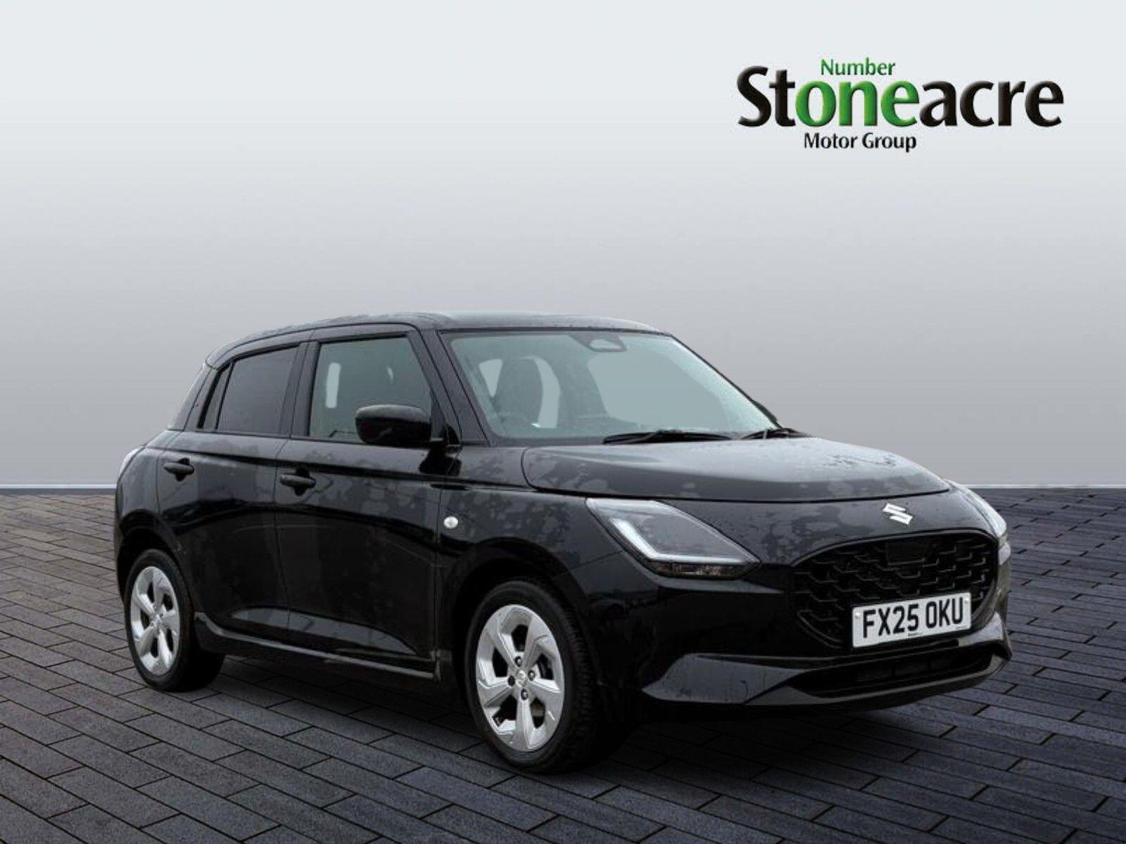 Main listing image - Suzuki Swift