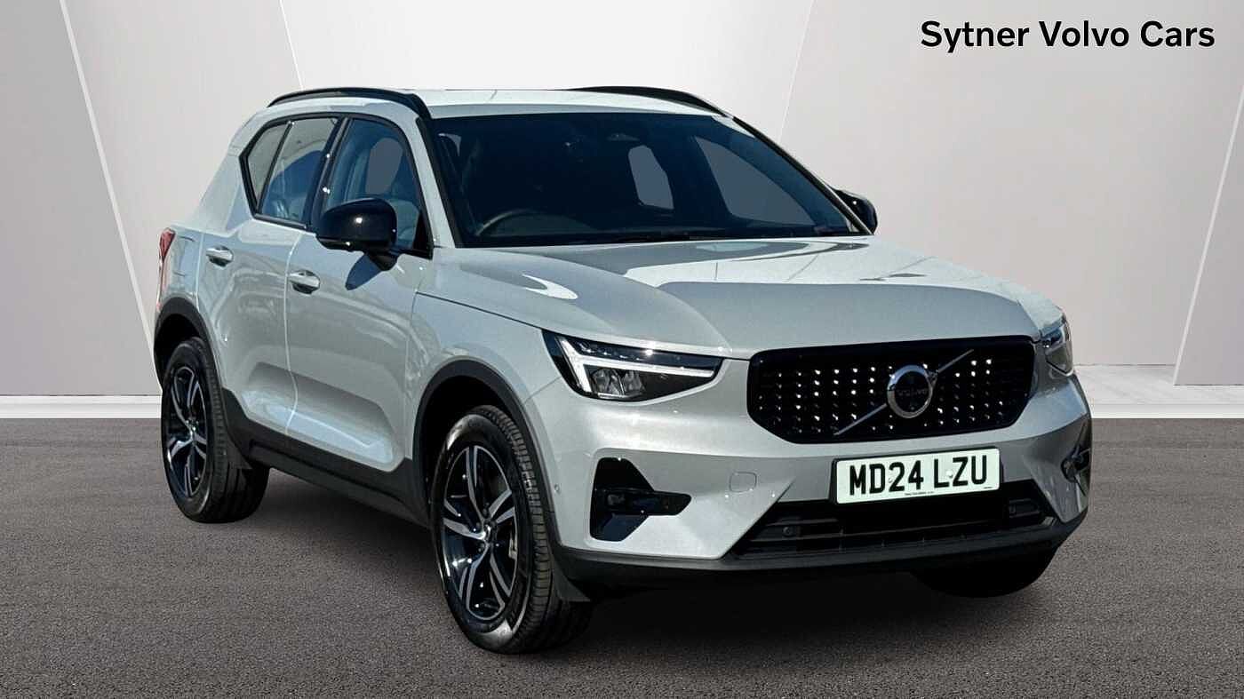 Main listing image - Volvo XC40