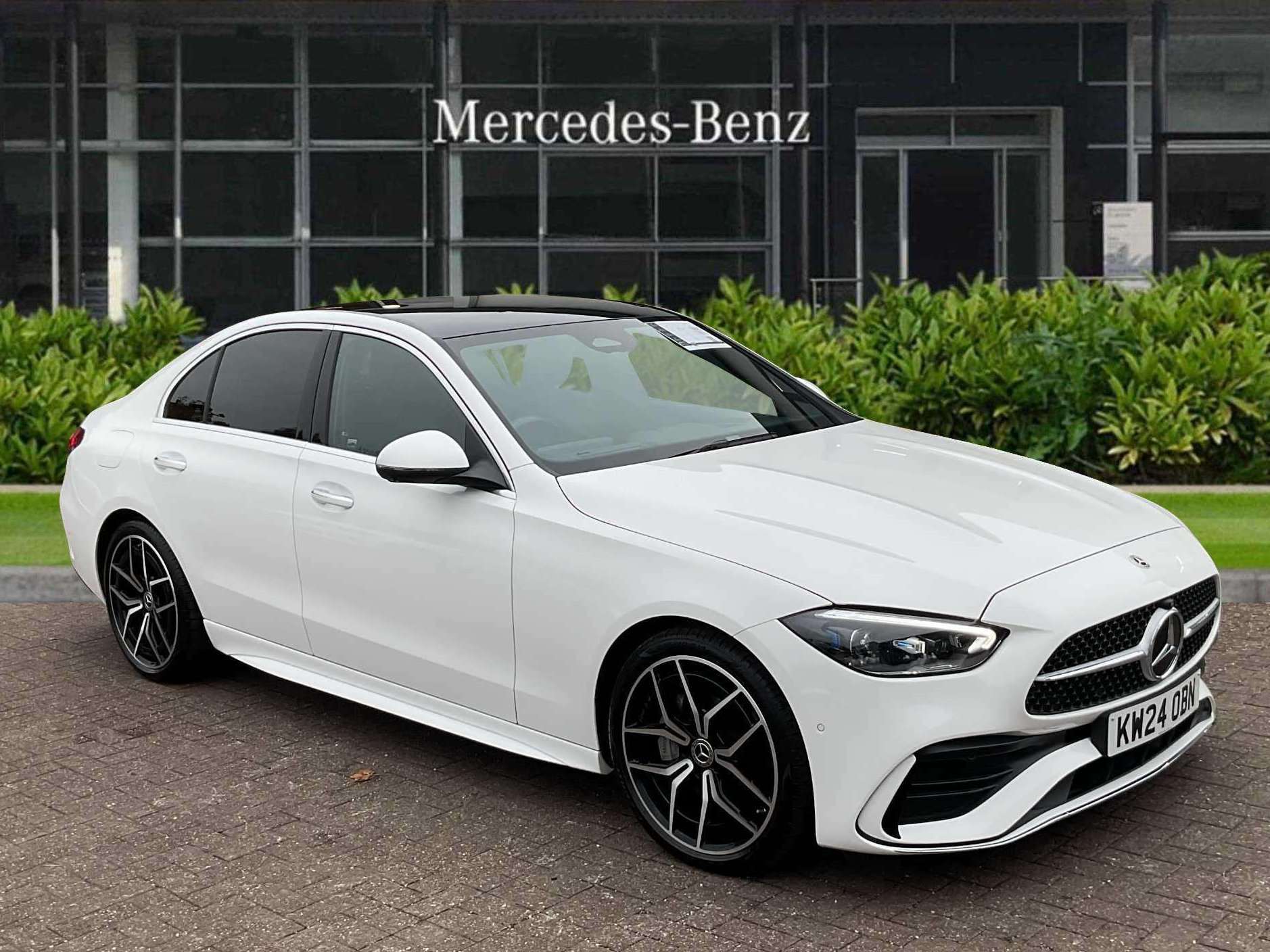 Main listing image - Mercedes-Benz C-Class