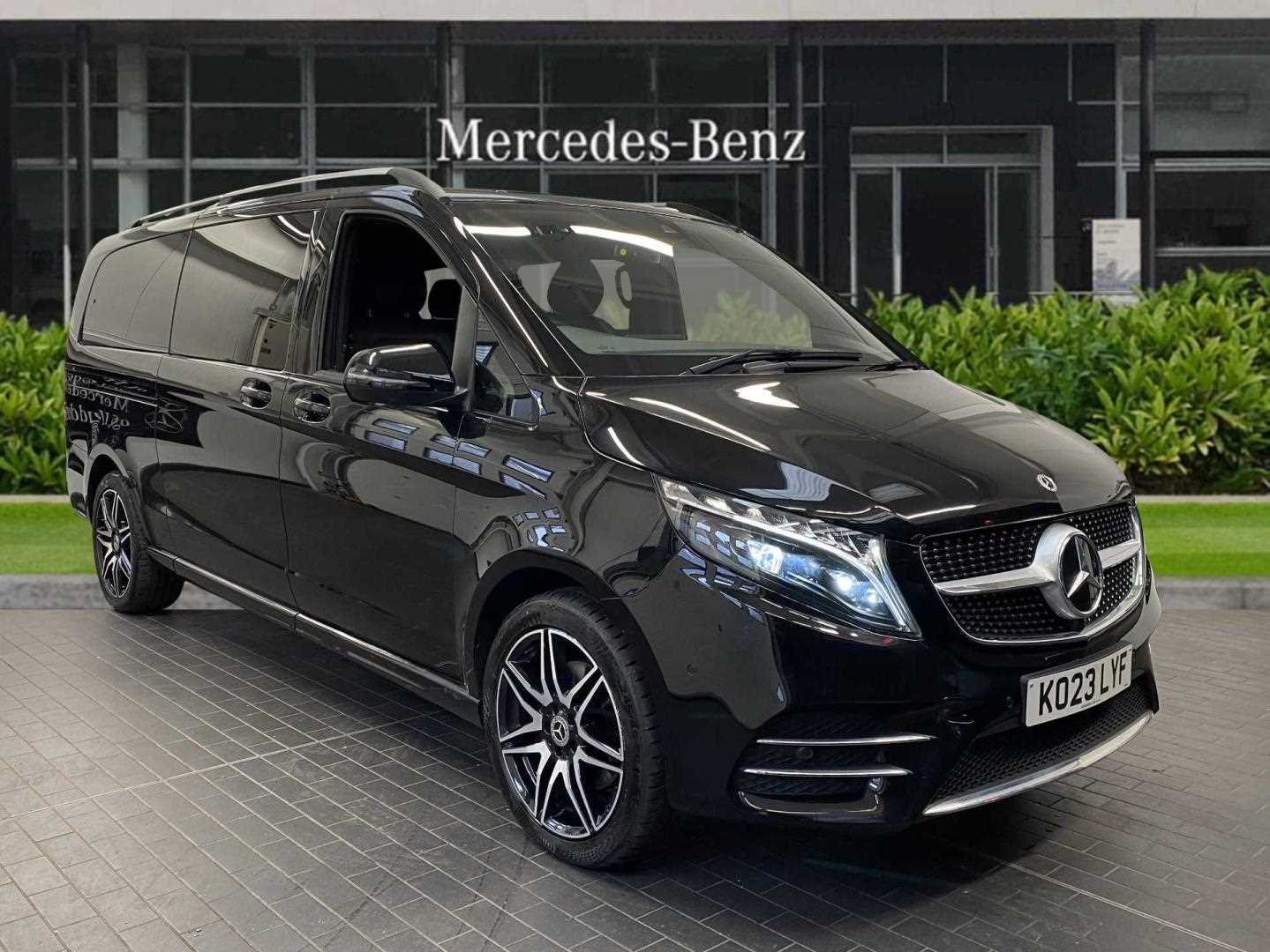 Main listing image - Mercedes-Benz V-Class