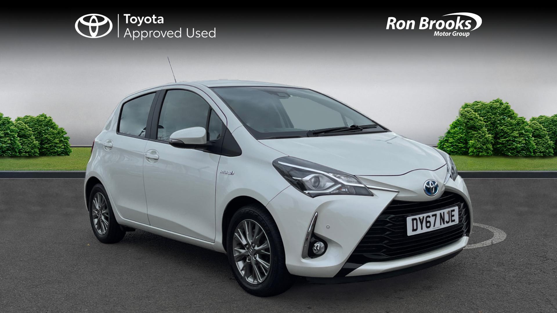 Main listing image - Toyota Yaris