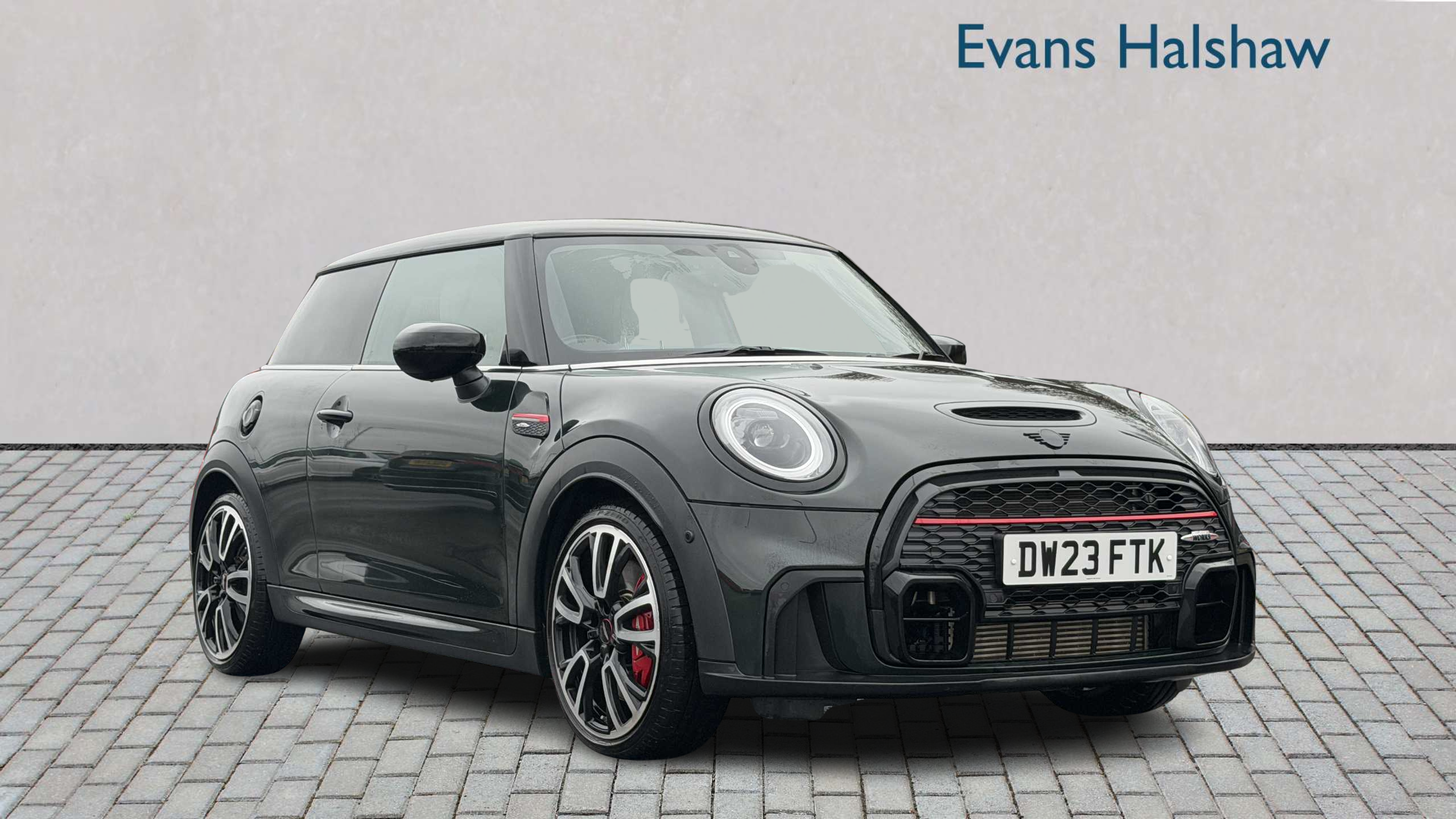 Main listing image - MINI Hatchback
