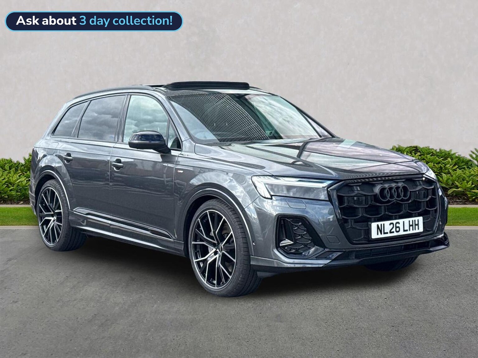 Main listing image - Audi Q7
